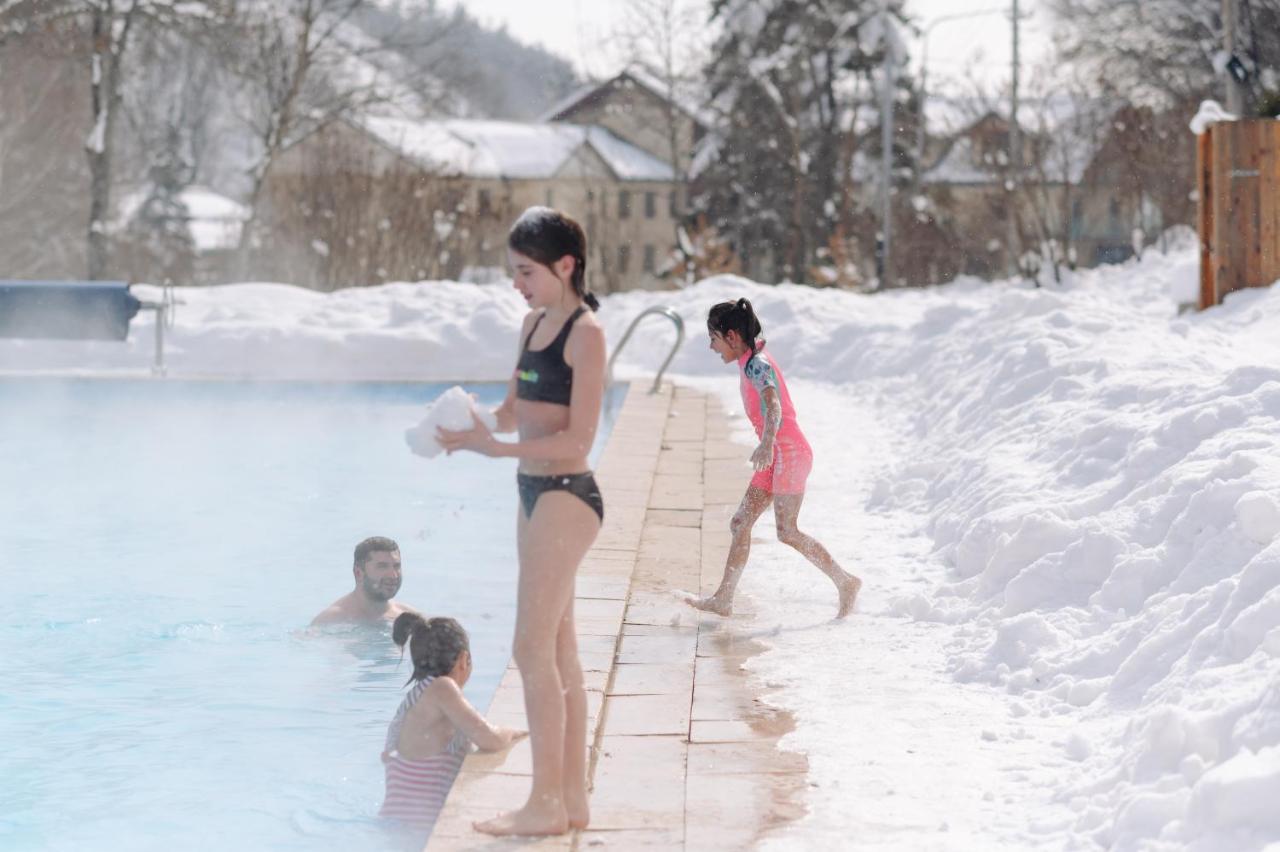 Apricot Aghveran Resort Dış mekan fotoğraf