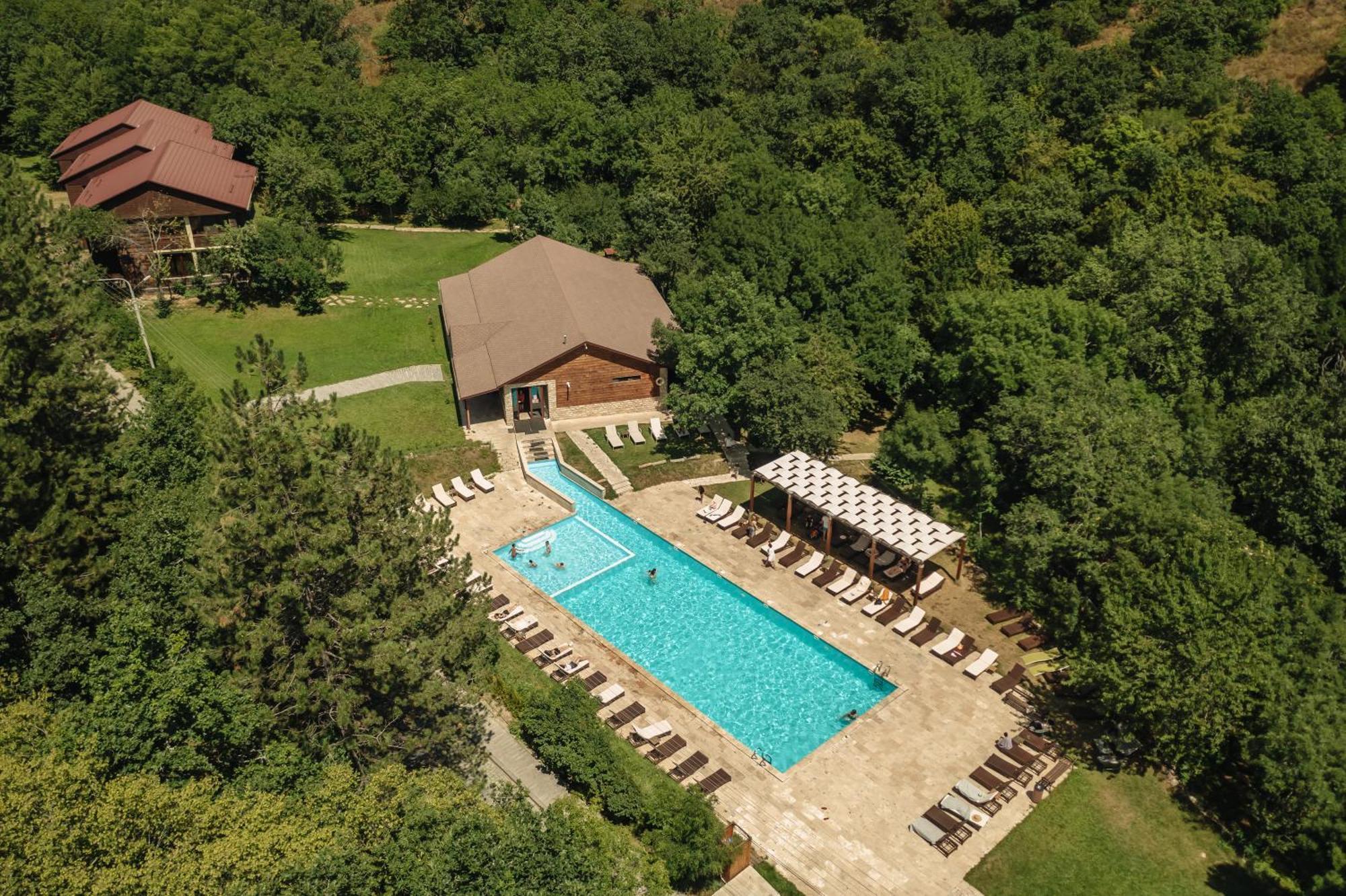 Apricot Aghveran Resort Dış mekan fotoğraf