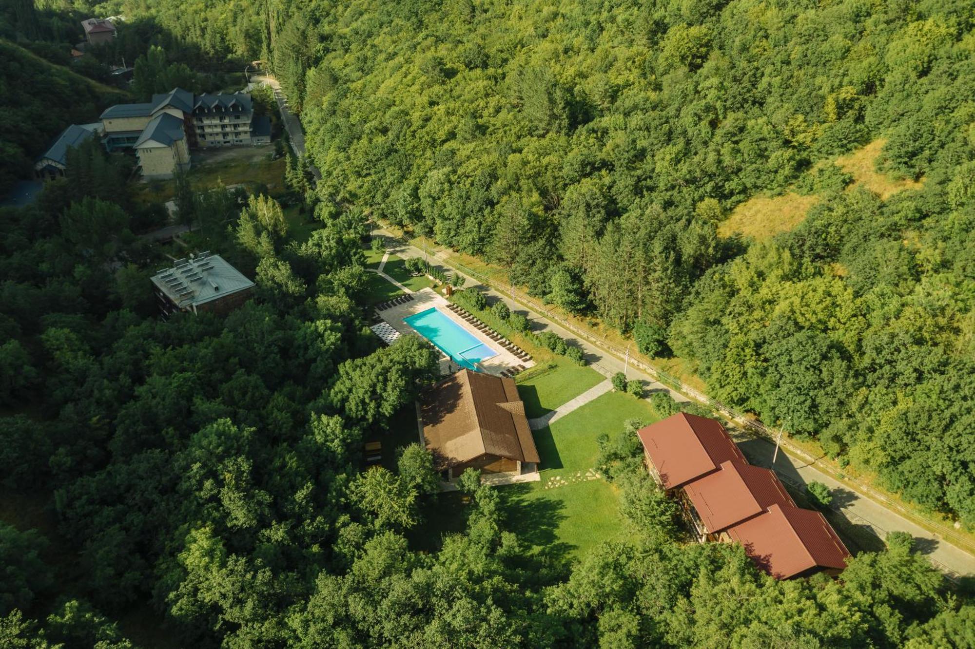 Apricot Aghveran Resort Dış mekan fotoğraf