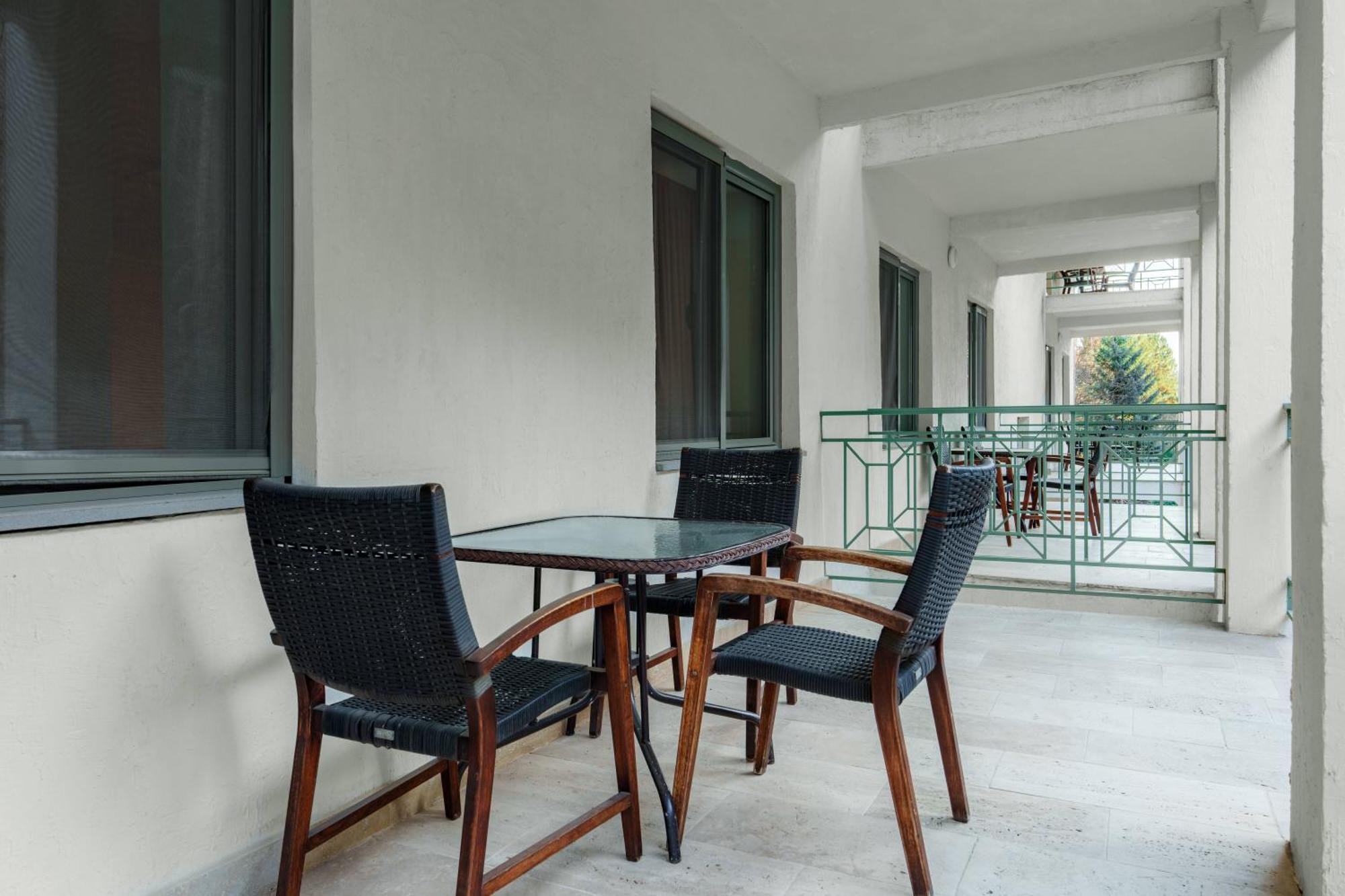 Apricot Aghveran Resort Dış mekan fotoğraf